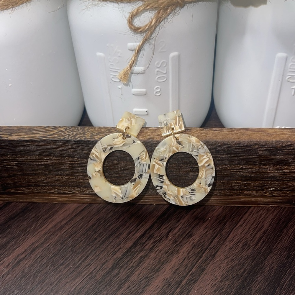 Marble Acrylic Earrings - Picture 1 of 3